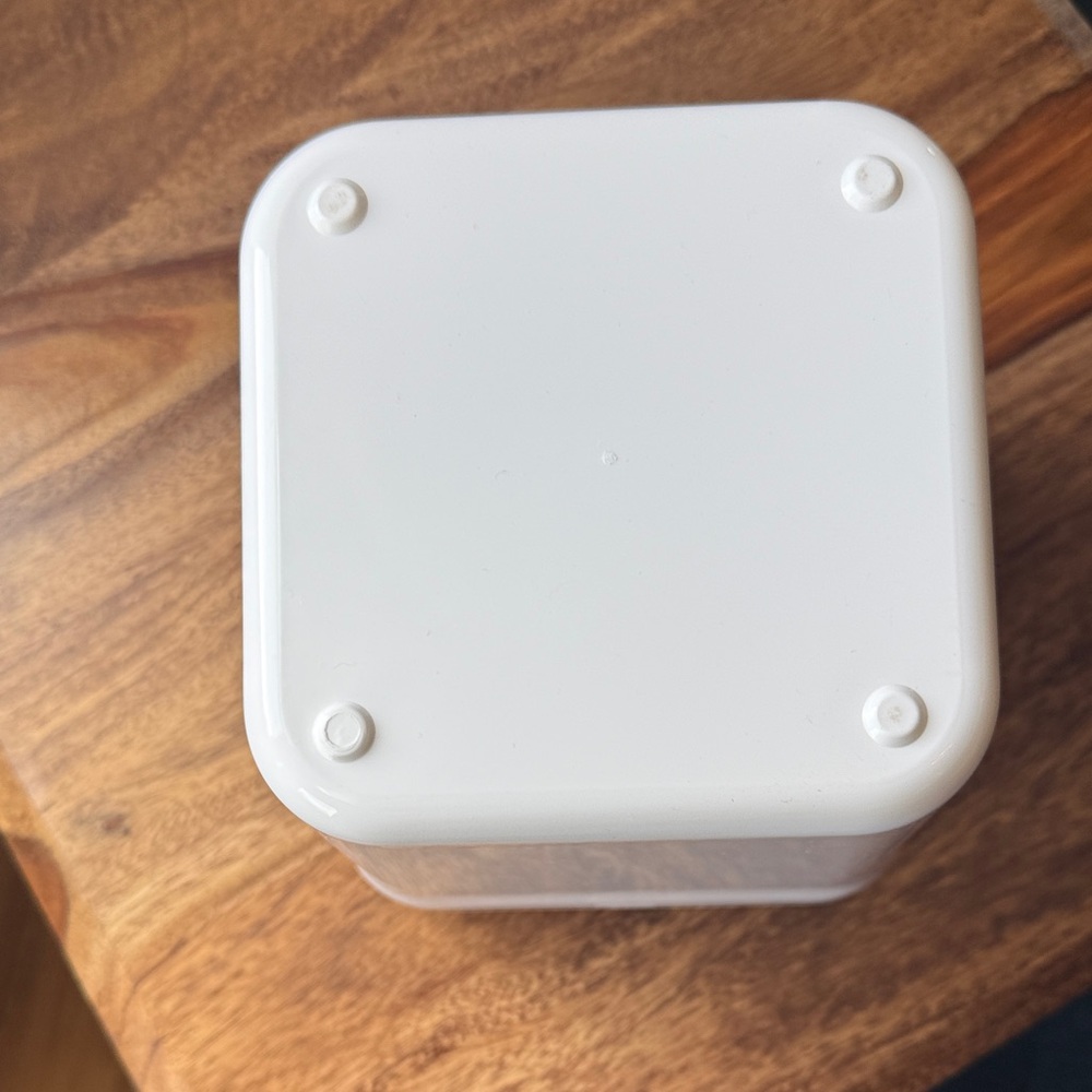White Electronic Timer Container - Picture 8 of 10
